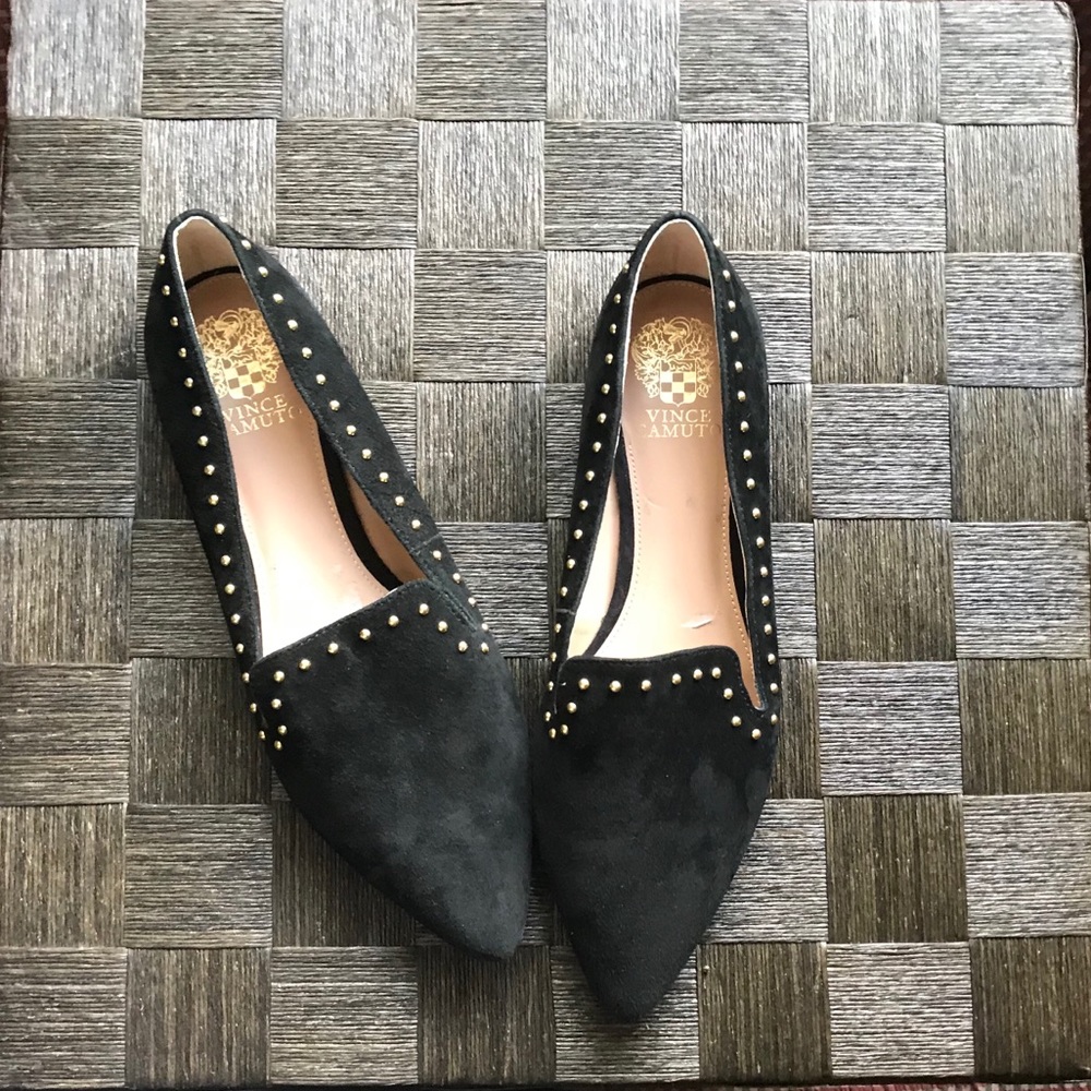Vince Camuto pointed flat